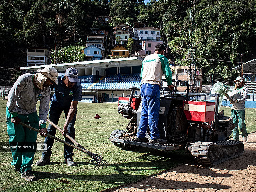 fotodojogo's tweet photo. #fotodojogo📸
Tapete novo na serra !!
Imagens do novo gramado do @serranofc_rj 🦁
.
📸: Alexandre Neto
.
#AmorPeloLeão #serranofc #petrópolis https://t.co/TBZAXTyzzu