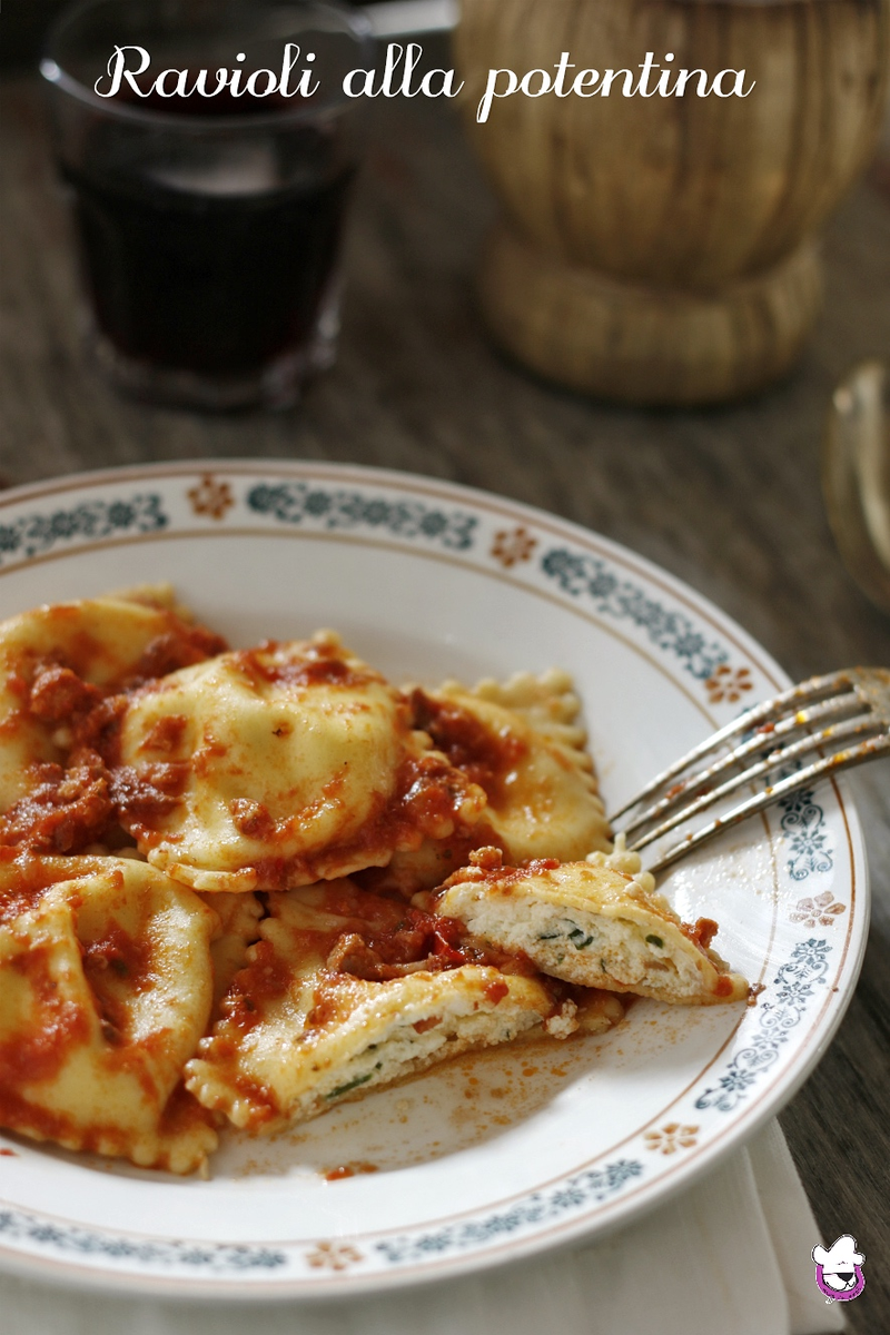 Ravioli alla potentina are from Basilicata and are a kind of pasta filled with ricotta and parsley, served with a mixed meat ragù. They are traditionally considered a luxurious food to be eaten only during festivities 17/?