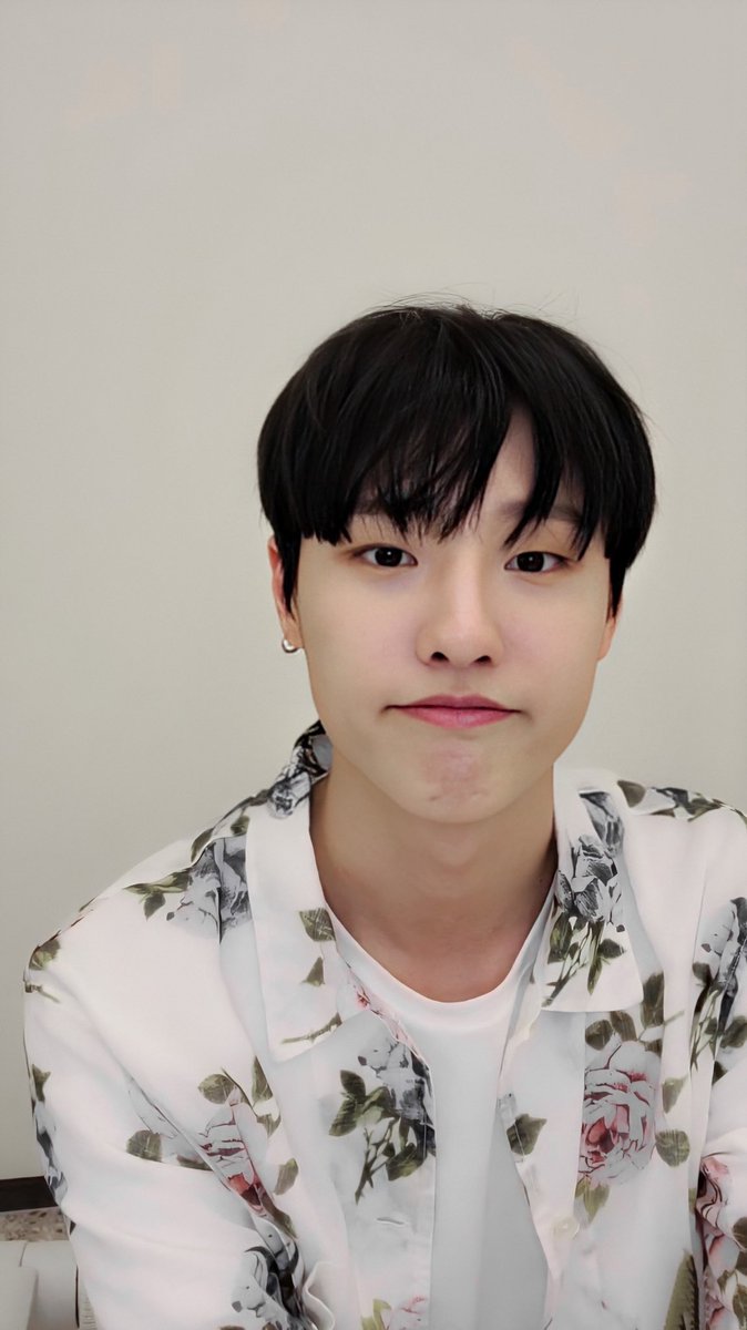 SEUNGYOUN TH. tweet media