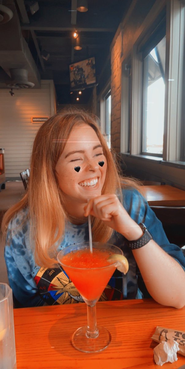 Sesley_blue's tweet image. 21 Baby🥳