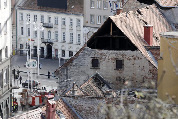 here are some pictures of the damage made by earthquakes: