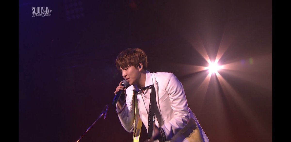 MaikissU's tweet photo. @shin_soohyun89
3rd #Sunset
#UKISS #SOOHYUN #WelcomeBackParty2020
#수현oppa https://t.co/a7uomAAm7E