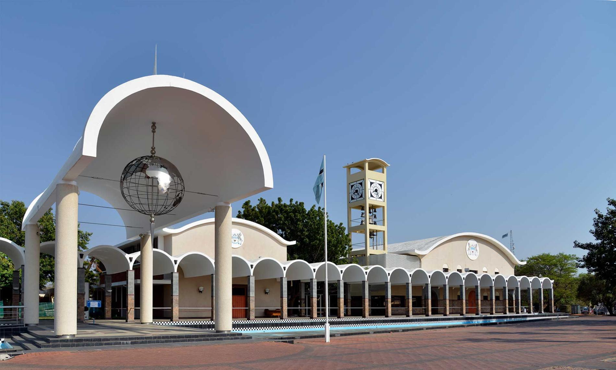 Botswana's Parliament Building is fascinating. Very Mid-century aesthetic and I love the unity of all those arches in the arcade, tower, and buildings.