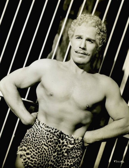 bitter69uk's tweet photo. Born on this day: American Olympic wrestler, film actor, stage performer and prime slab of #beefcake Nat Pendleton (9 August 1895 โ 12 October 1967). Seen here as the strongman Sandow in The Great Ziegfeld (1936). What a beauty! #NatPendleton #vintagebeefcake #retrobeefcake https://t.co/JBVq3VDlGP