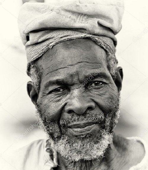 BosonDeHiggs4's tweet photo. @sylayesy @Macky_Sall @elhadjkasse @aliounetine16 @mawlaaya @AssaneDiopkghl @Mamadou86663560 @KalidouNdia @AbassSall10 @BBYSenegal @amadoud98130314 @tousaye @seck61900 @AprChine @07f79cbf6189488 @niang_fooyre @PendaAnne1 @partageleen @OudbaL Lorsque l'accueil est douloureux pour le visiteur, c'est sûr que la prochaine visite ne se fera de sitôt.
@Macky_Sall 
@elhadjkasse
@aliounetine16 
#Kebetu https://t.co/nMMHeXCQBa