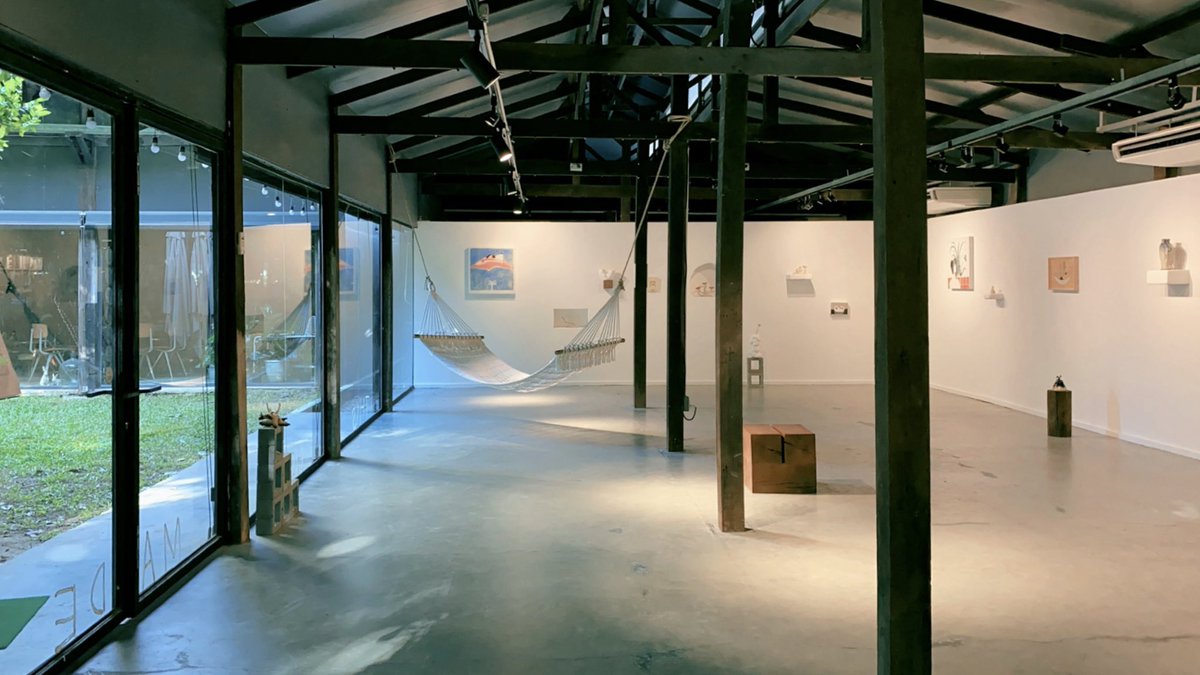 chillonofficial's tweet photo. วันนี้ไปเดินเล่นที่นิทรรศการน่ารักๆ "This house made of clay" ของ M.M. Kosum ฝีมือคนไทยมาค่ะ น่ารักมากกกกอไก่ล้านตัว
.
มีงานภาพวาด + เซรามิก ฟีล Summer กลิ่นอายทะเล สบายๆ 🌴⛱⛅️
.
📍 The jam factory
ชมฟรีได้ถึง 16 สิงหานี้น้า
#ChillOnline
#ReviewChillStyle
#WorkHardChillHard https://t.co/5wcGJhlBjL