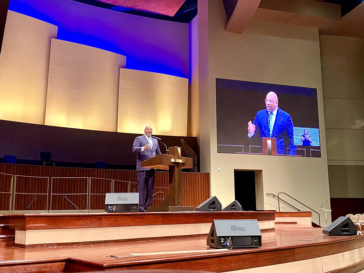 jewellondon's tweet image. Hopelessness does not respond to word without Spirit. #PreachPastorWest #Celebrating45Years #Pas45 #iAmTCWW