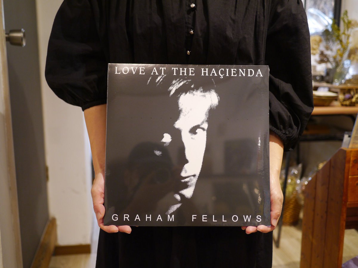 amist_zakka's tweet photo. ネオアコの名盤が再発!!
Graham Fellowsの『LOVE AT THE HACIENDA』1985年作、入荷しました♪
#川越 #角栄商店街 #霞ヶ関 #レコードのある生活 #レコード屋 #うつわ屋 #カフェミュージック #amist #ネオアコ #ギターポップ #grahamfellows #ソフトロック #レコードショップ https://t.co/Hjp9jwGEwN