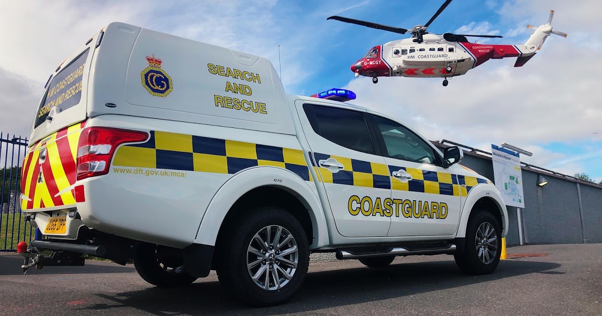 HMCoastguard's tweet photo. 🚨 We dealt with a record high 340 incidents at the coast across the whole of the UK on Saturday 🌊

Enjoy your day-out but please remember to #BeBeachSafe and respect the water. Do not make choices which could put yourself and others at risk.

#999Coastguard 📱 #AlwaysOnCall https://t.co/KlUqVbPZzC