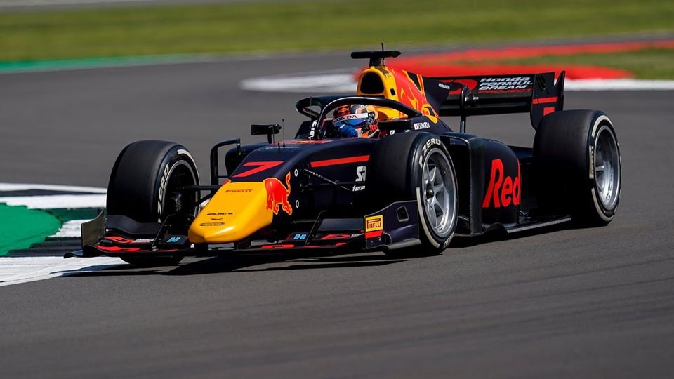 🏁#F2
🇬🇧 Silverstone, Corrida2
#Resultado
1⃣🇯🇵Tsunoda® |Carlin
2⃣🇩🇪Schumacher |Prema
3⃣🇬🇧Aitken |Campos
4⃣🇨🇭Delétraz |Charouz
5⃣🇨🇳Zhou |Virtuosi
6⃣🇬🇧Ilott | Virtuosi
7⃣🇬🇧Ticktum® |DAMS
8⃣🇷🇺Mazepin |Hitech
1⃣2⃣🇧🇷Drugovich® |MP
1⃣6⃣🇧🇷Piquet® |Charouz
1⃣9⃣🇧🇷Samaia® |Campos https://t.co/dIMf0UQaIX