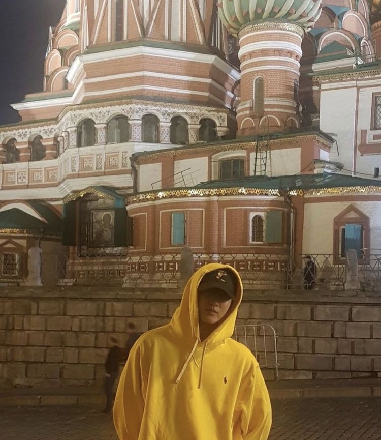 hourlychangbin's tweet photo. boyfriend material changbin https://t.co/yKlYa0o4iI