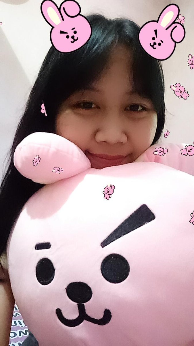 ranirafikasari's tweet photo. #HaluWorld
#bodoamat
Cooky w/ mommy Cooky w/ daddy https://t.co/0aDx0bX4n1
