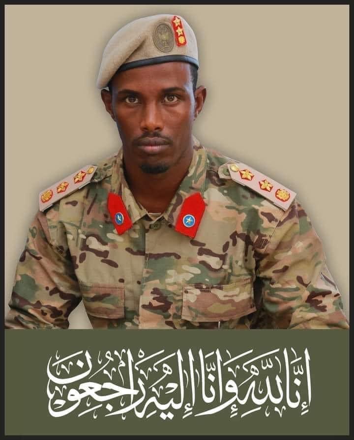Tusmotv_so's tweet photo. Madaxweynaha Puntland Mudane Siciid  Cabdullaahi Deni, ayaa ka tacsiyeeyay geerida Alle ha u naxariistee Taliyihii ciidanka Madaxtooyada Puntland Marxuum G. Sare Cismaan Cumar Maxamed iyo Saddex Xarigle Axmed Yuusuf Cabdi https://t.co/fFJyEZLFVx