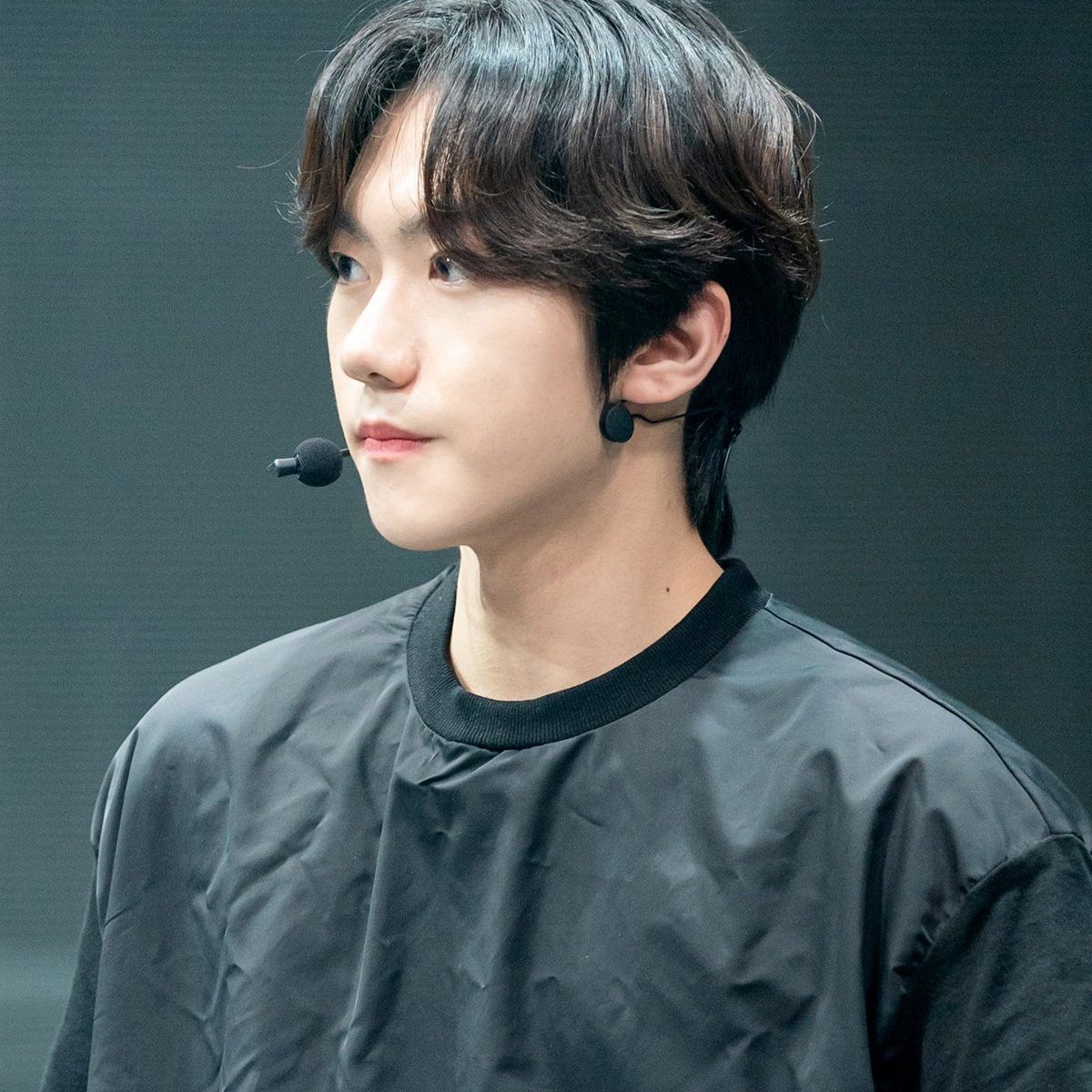 Jimin stans- so so precious - confused why Jimin is so underrated even with all his talent and hard work- "mnet editing is so unfair" (fr tho )- amazingly notices how jimin mentally takes care of grounders even when he's hurt too :( #JIMIN_ILAND