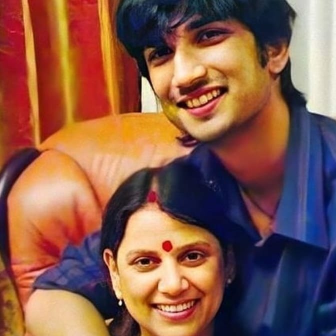 dotcom_filmy's tweet photo. Throwback! This picture of young Sushant with his eldest sister is sure to bring a smile to your face ❤
#sushantsinghrajput #sushantsingh #sushantsinghrajputdeath https://t.co/19v9O95iah