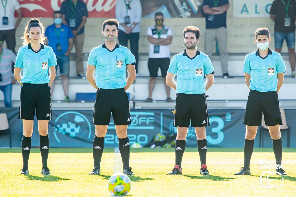 EFF_FVF's tweet photo. Playoff hauetako bostgarren taldea. Haiei esker partiduak jokatu daitezke. Eskerrik asko‼

El quinto equipo del playoff. Gracias a ellos se pueden disputar los encuentros. Eskerrik asko‼ https://t.co/QNYVW4BOBw