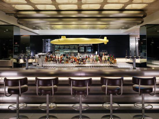 As well as their well known brunch, Sea containers has a cute bar with an amazing view