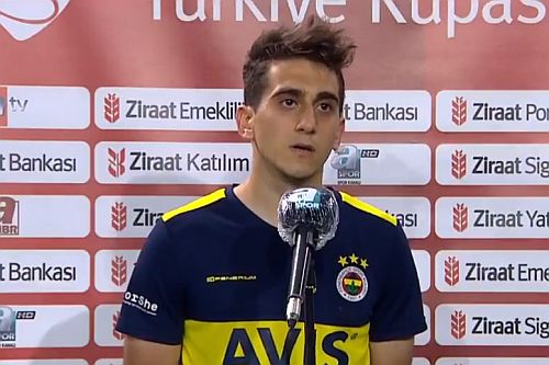Ömer Faruk Beyaz:

- advanced playmaker
- highly technical &amp; creative
- great flair &amp; agility
- press-resistant
- likes to be given a free role
- exceptional ability to maneuver in small spaces
- very strong in 1v1 situations &amp; very confident of his skills

The Future. 🟡🔵🇹🇷