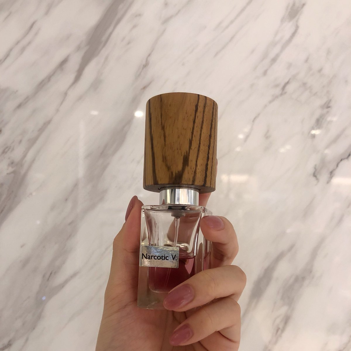 NASOMATTO｜ナルコティック V 魅惑のフローラルな香り。 愛と美の女神