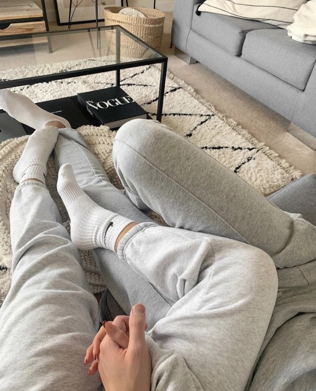 Coffee shop dates again