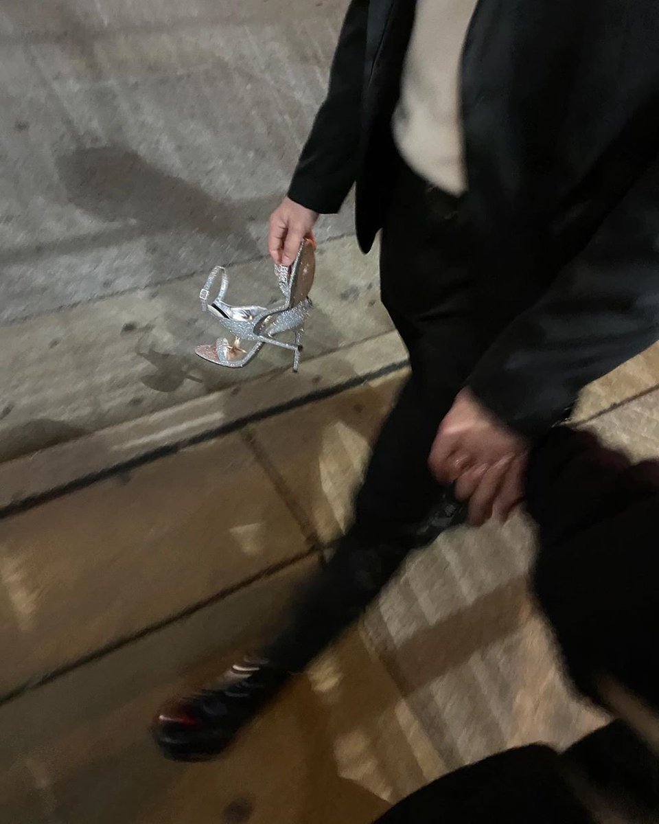 Coffee shop dates again