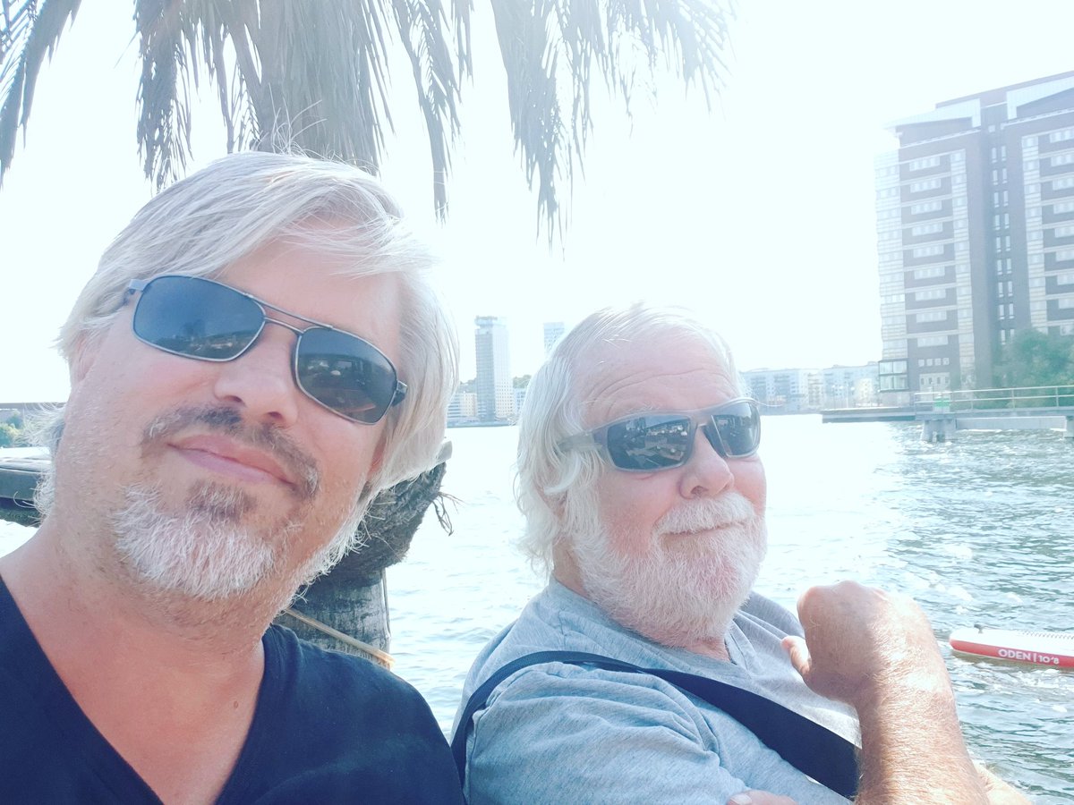 furrylogicmusic's tweet photo. Me and my #boyfriend are on our daily (almost) visit to our favourite #summerbar #loopen on #södermalm ( #Stockholm #Sweden )
Help me to continue this life by playing my #Summerreggae on #repeat so I don't need to return to work in 2 weeks🤣
Hugs❤
https://t.co/GgLFBHDjkZ https://t.co/FBjRamUWa5