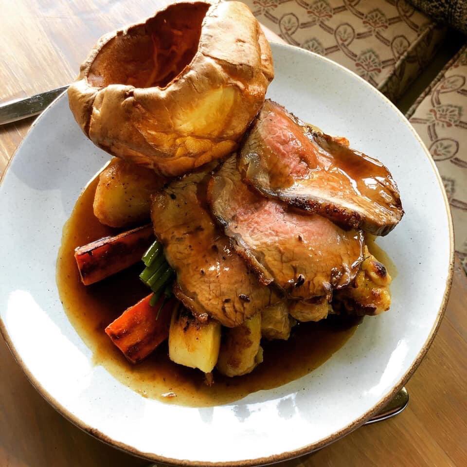 It’s Sunday and that means it’s roast sirloin of beef with all the trimmings! Call us on 01858 555734 to book - we still have tables available outside under cover! #sundayvibes #SupportLocalBusinesses