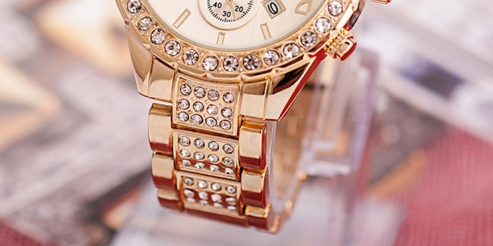#hashtag3 Women Luxury Casual Quartz Watches