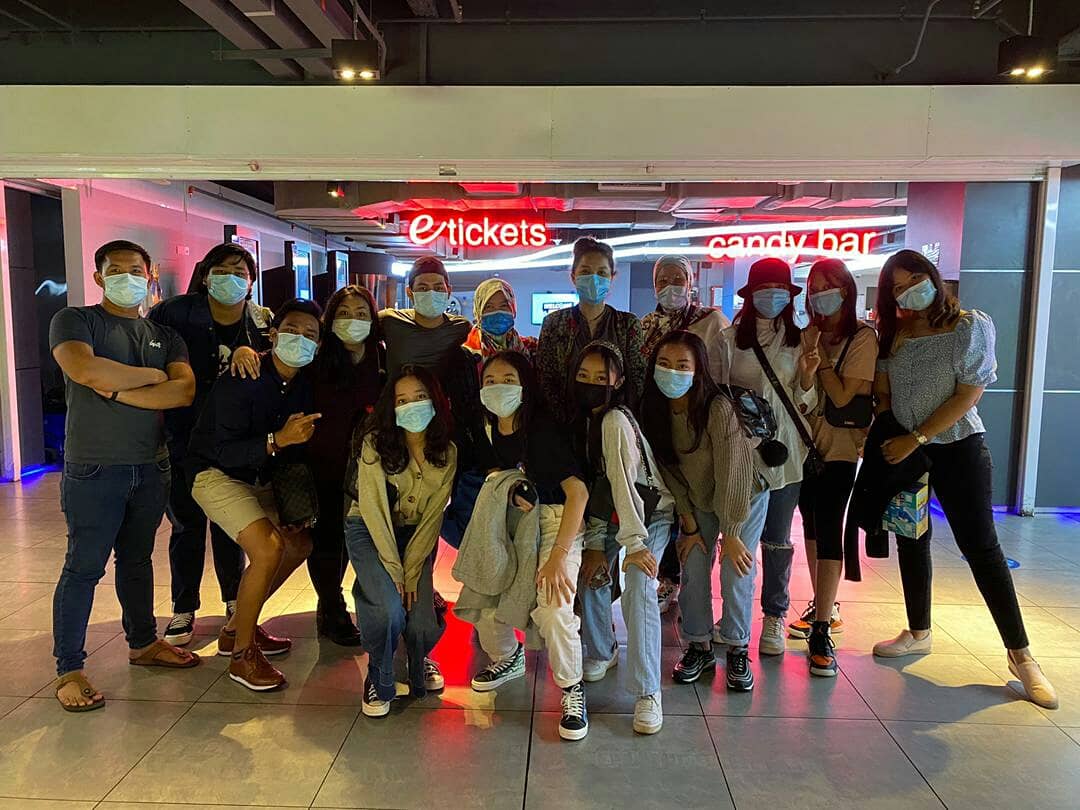 ifarahahmad's tweet photo. Support alwaysโคโคโค
#movieouting
#filemROH https://t.co/WCsgFM7nGz