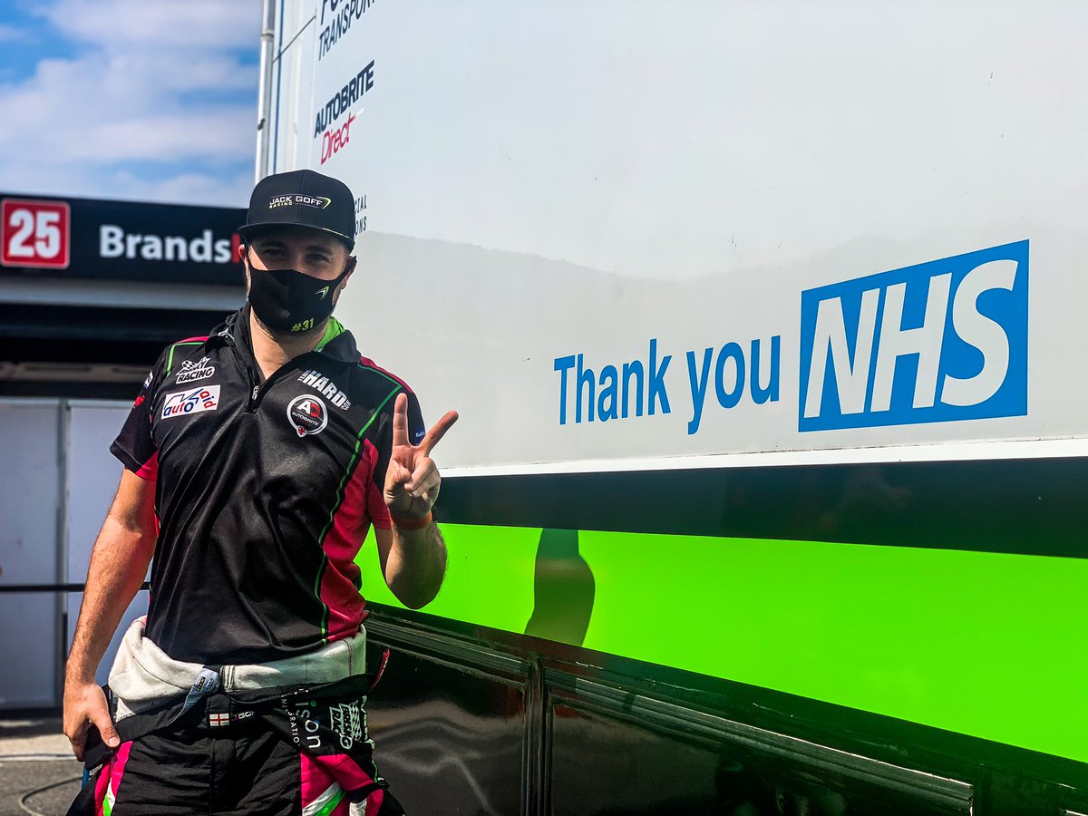 TeamHardRacing's tweet photo. Cheers for the draw @ColinTurkington ✌️ 

It’s P2 for @jgmotorsport in race 3 of the day here at Brands Hatch.

Tune into ITV4 at 17:15 to see all the build up. 

#GoHardorGoHome #TeamHARD #ReverseGrid https://t.co/B1n84IX58Q