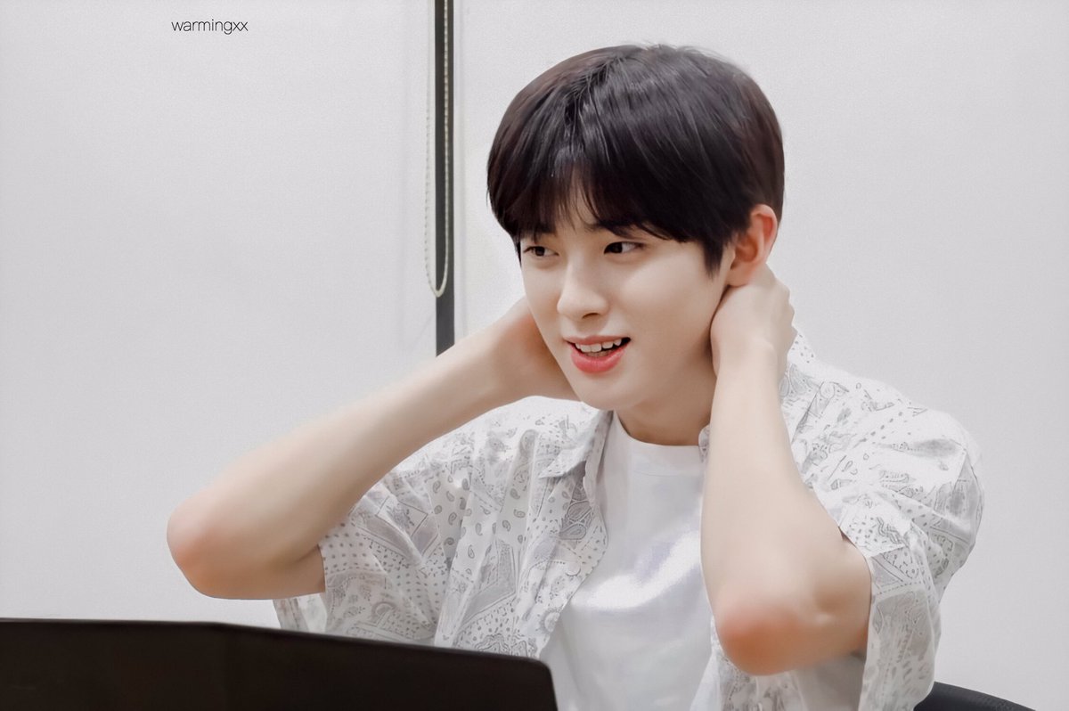 warmingxx's tweet photo. 🌬
#김민규 #KIMMINKYU https://t.co/iAAUX6dlsf