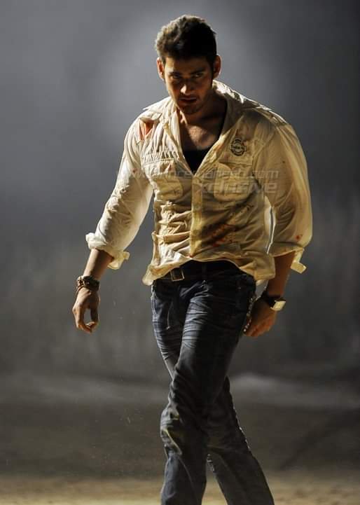 lokesh_4005's tweet photo. Randi randi..💥💥
,🔁🔁🔁
#HBDMaheshBabu #SarkaruVaariPaata
@urstrulyMahesh #MaheshBabu https://t.co/qbpgcfy5W2