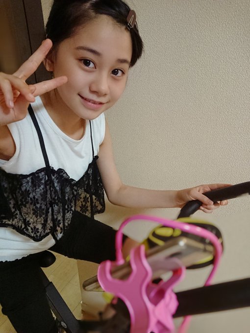 Twitterのコスプレ画像27