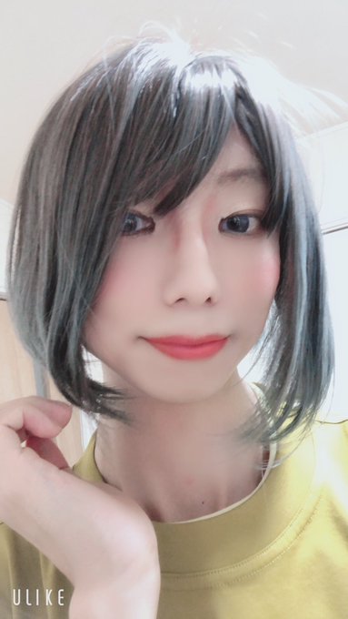 新しいウィッグもきたので女装なう！ ユニクロのワンピースはなかなか着やすいし可愛いしでいいかもです！ ただ、やっぱり女装でお外でるのはまだ難しい？かも？ 一人だとね #女装さんと繋がりたい  #女装  #男の娘<a href="/tag/%E5%A5%B3%E8%A3%85%E3%81%95%E3%82%93%E3%81%A8%E7%B9%8B%E3%81%8C%E3%82%8A%E3%81%9F%E3%81%84"class="tags">#女装さんと繋がりたい</a><a href="/tag/%E7%94%B7%E3%81%AE%E5%A8%98"class="tags"><span>#男の娘</span></a><a href="/tag/%E5%A5%B3%E8%A3%85"class="tags"><span>#女装</span></a><a href="/tag/%E5%A5%B3%E8%A3%85%E7%94%B7%E5%AD%90%E3%81%AF%E8%87%AA%E6%92%AE%E3%82%8A%E3%82%92%E3%81%82%E3%81%92%E3%82%8D"class="tags"><span>#女装男子は自撮りをあげろ</span></a>