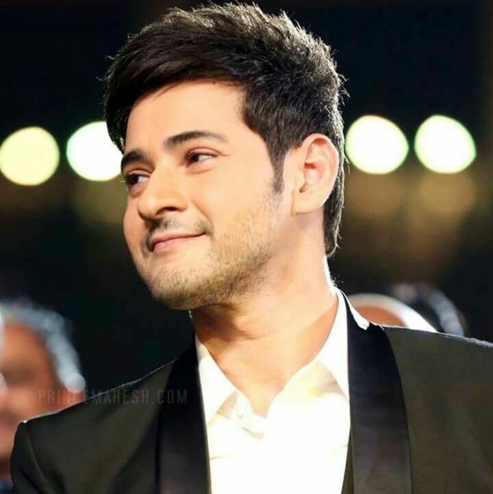 MASSMB_FC's tweet photo. No one can
SUPERSEDE SUPERSTAR  

He is UNIQUE
He is the KING OF TFI 😎
@urstrulyMahesh 
#HBDMaheshBabu https://t.co/H3kPgQdD48