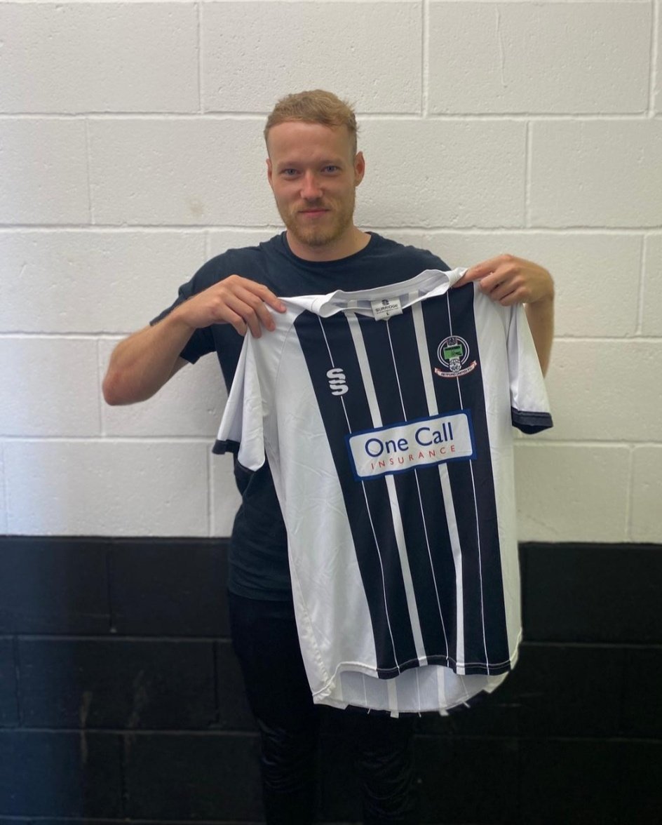 Retford United (P) tweet media