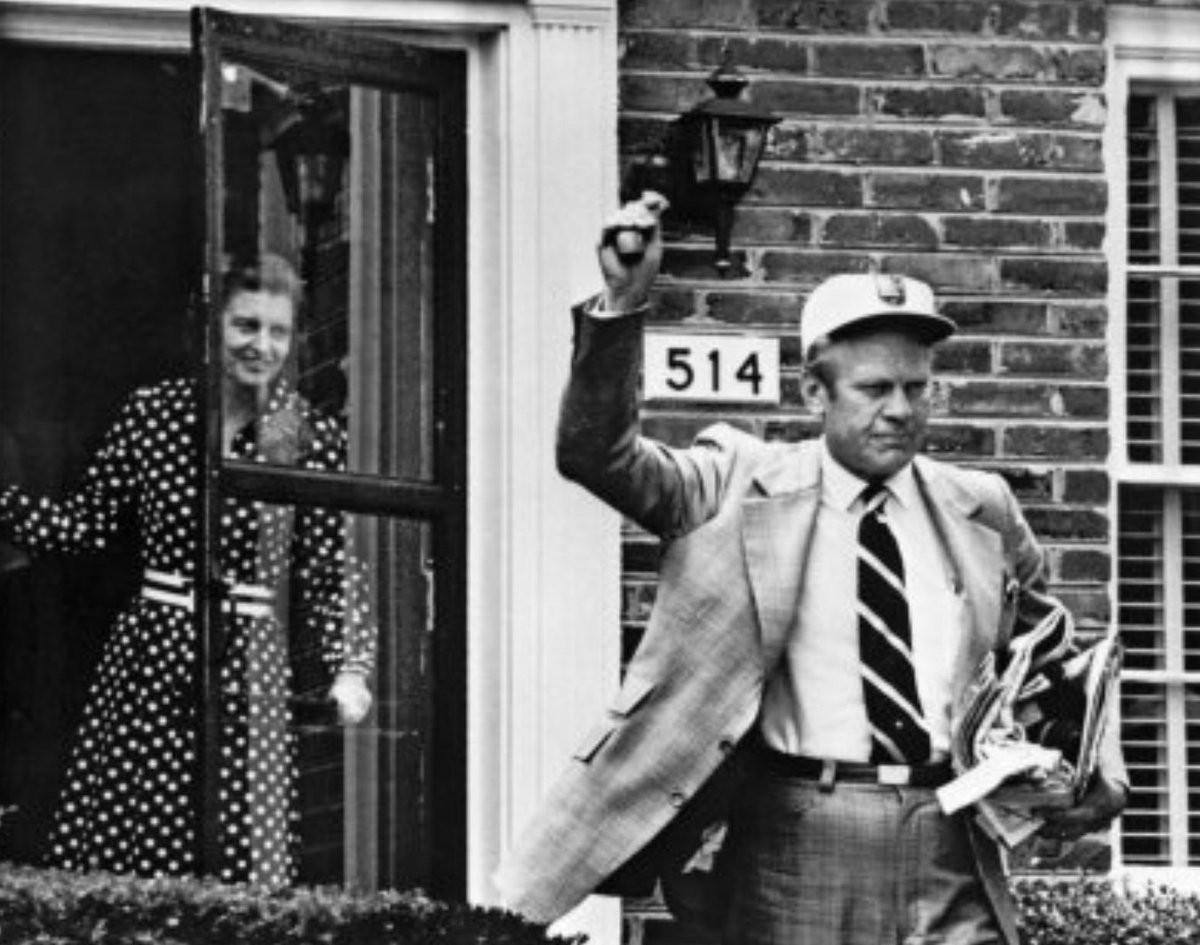 After his resignation Richard Nixon  was a bit slow moving his things out of the White House so Gerald Ford  served a short period of his term from his personal residence.Here is a picture of Ford going to work on his first day as President. #POTUS:  @AP