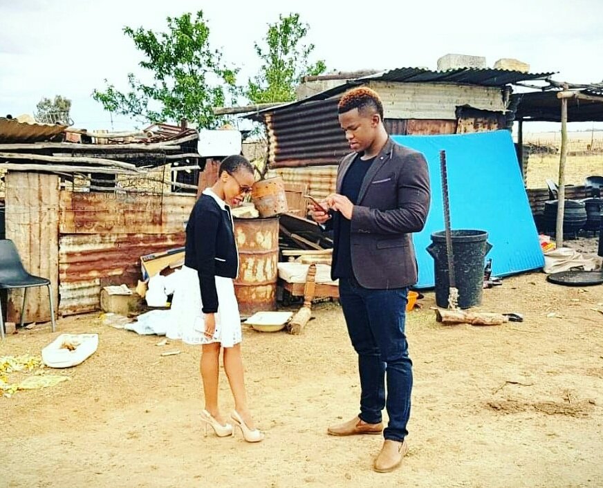 lllledwaba's tweet photo. 🗣#MeFamily: God we are grateful for another day. You continue to keep us and cover us. You are God and you are in control.❤💛💚 https://t.co/PVPSXkXlRS