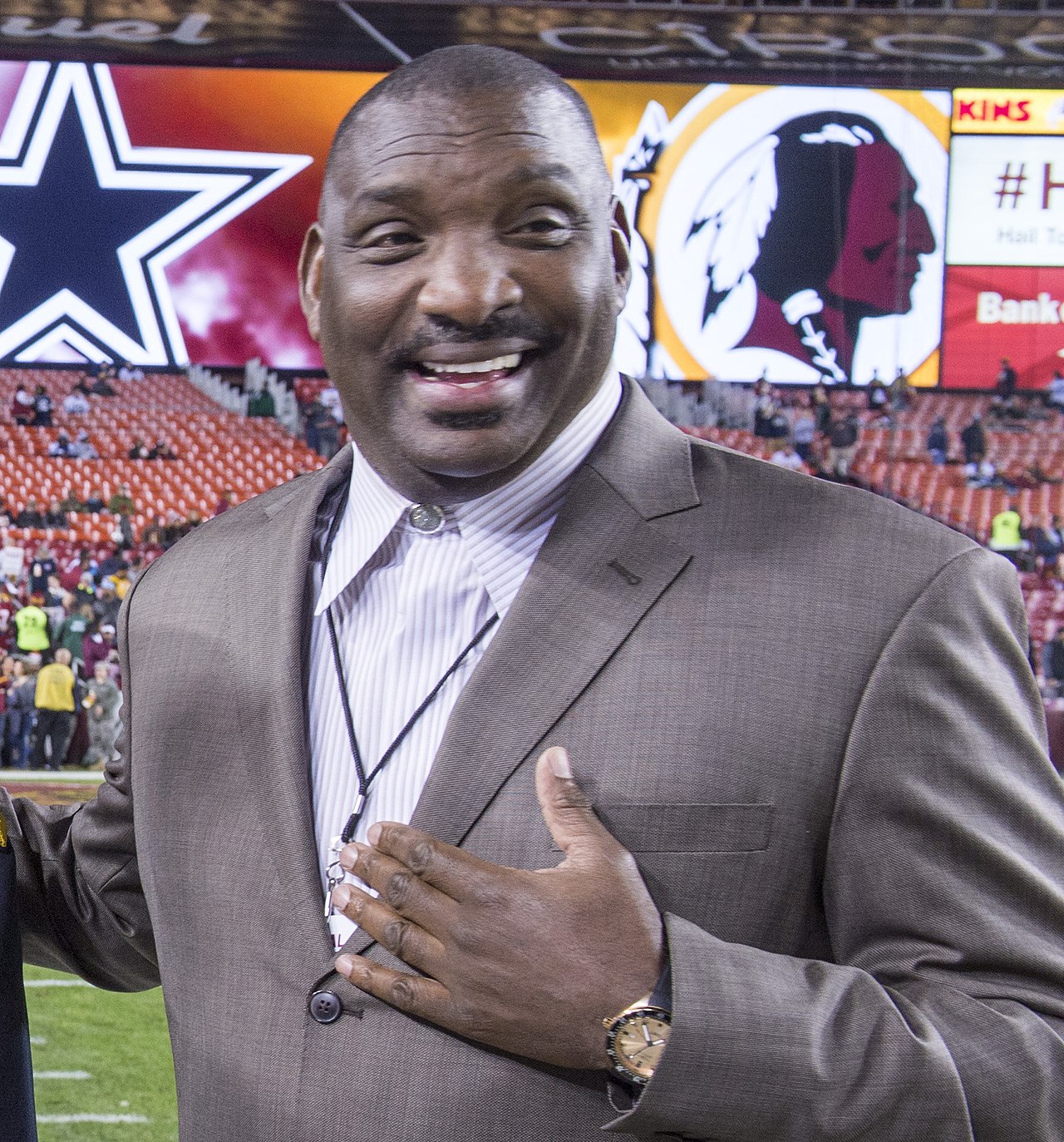 Happy birthday to the great legend Doug Williams...and to me because we share the same birthday 