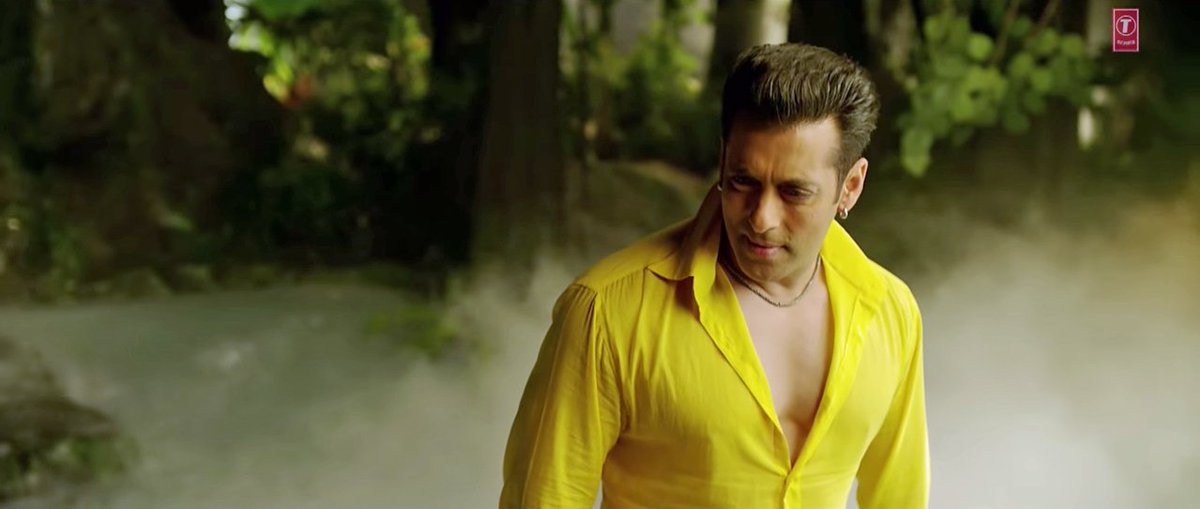 Radiant yellow  #SalNaaz #ShehnaazGiIl #SalmanKhan  #SlayLikeShehnaaz