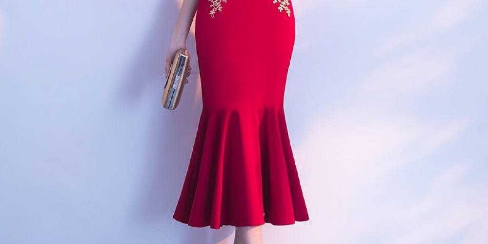 #hashtag1 Celebrity Short Red Satin Gown Dresses