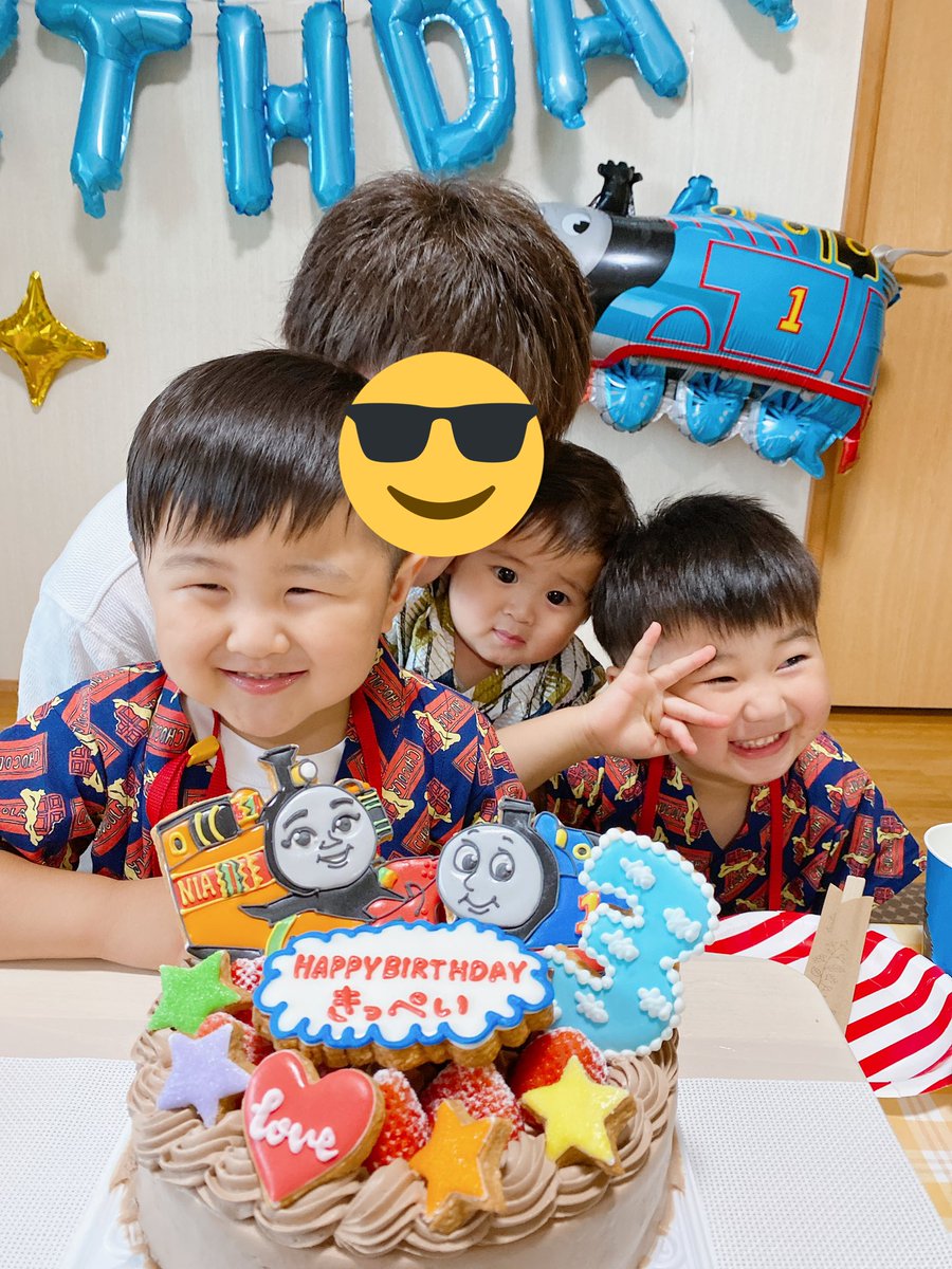 osaru0923's tweet photo. おめでとうきぃちゃん♡♡
#縁日ごっこ
#3歳
#誕生日パーティー 
#8月7日 https://t.co/dSP1QQP4oI