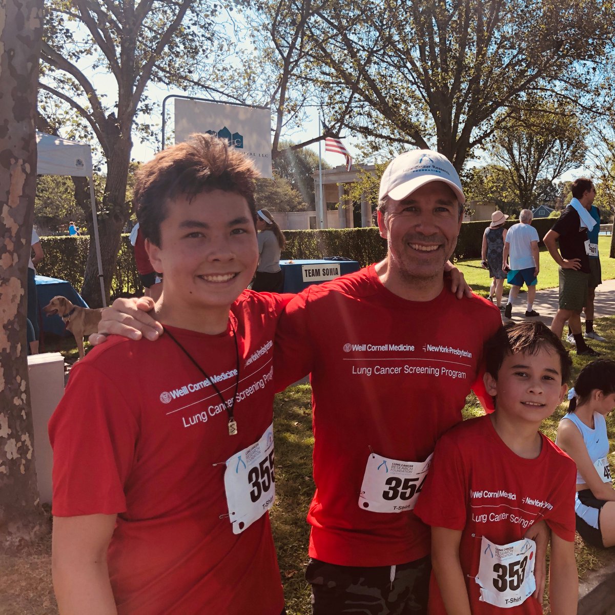 BrendonStilesMD's tweet photo. One of my @lcrf_org favorite events of the year is now virtual today. Starting at 9. Take a break from #ASCO20 and #vps20 to join us and support lung cancer research. #lcsm
https://t.co/rLS7LMEIyl https://t.co/p9BGQBZeTB
