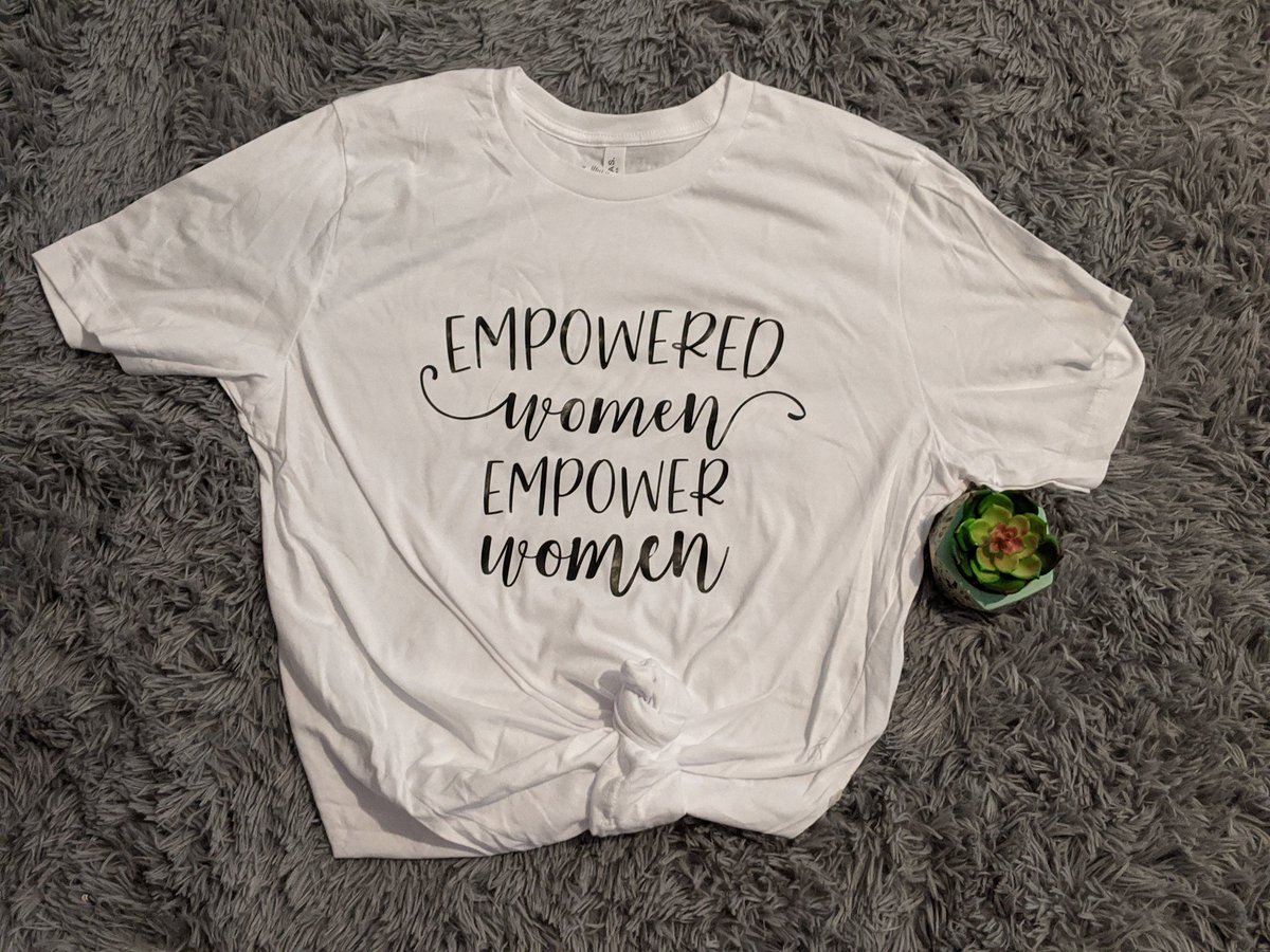 SPBBMC's tweet photo. Empowered Women Empower Women Graphic Tee Available NOW!!
Click the link below to head over to Etsy to shop
👇👇👇👇👇
https://t.co/uSDXfvlDcO
#sweetpeaboutiquebymc #SmallBiz #SmallBusiness #texasbusiness #etsystore #etsyfinds #etsyhandmade #etsygifts #etsy https://t.co/m7dcRsuNuI