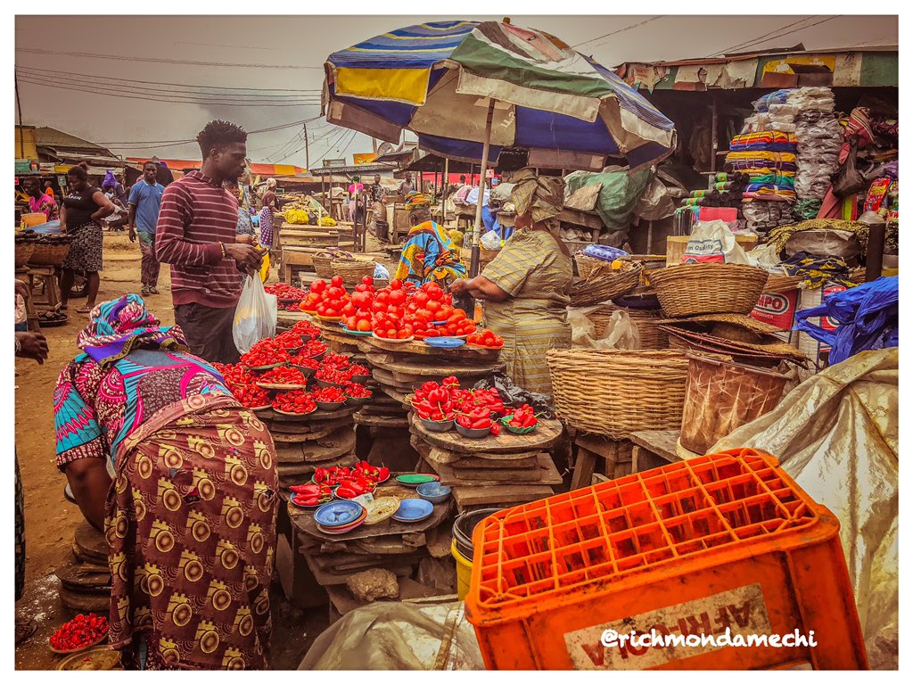 richmondamechi's tweet image. Painting Pictures Collection: OJA

A phone photography series. 

📸#Phonephoto
#shotandeditedoniphone #normallevel #pictureframes #internationallylocal #pictures #storytelling #film #photography #random 
#peopleplacesandthings #photoshopexpress