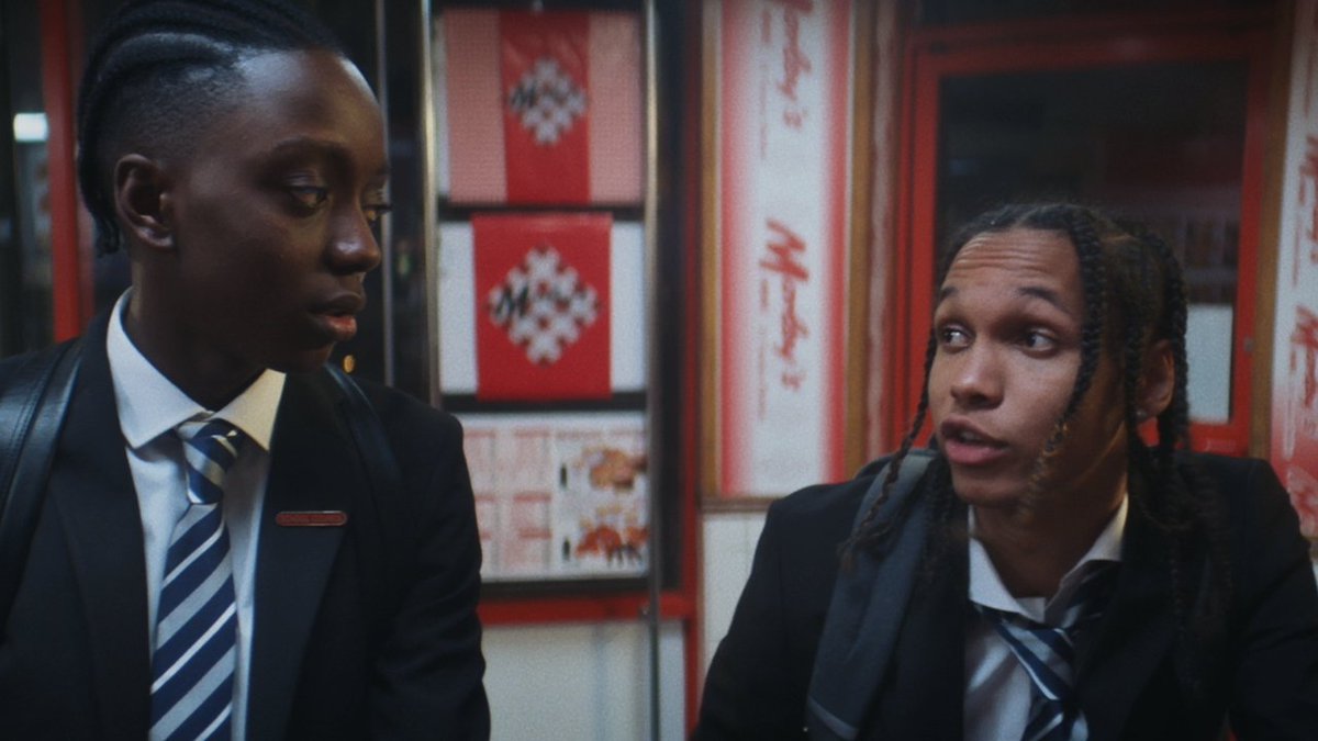 CreativeBlueB's tweet photo. "I always wonder why birds choose to live in the same place, when they could fly anywhere on Earth."

Catch @abeislegend's South London story of childhood friends, online now👌🏾👌🏾

WATCH &amp; VOTE for our short here https://t.co/4PGqApJUez as part of The #ShortList2020 Film Festival! https://t.co/dyNPvLLUu8