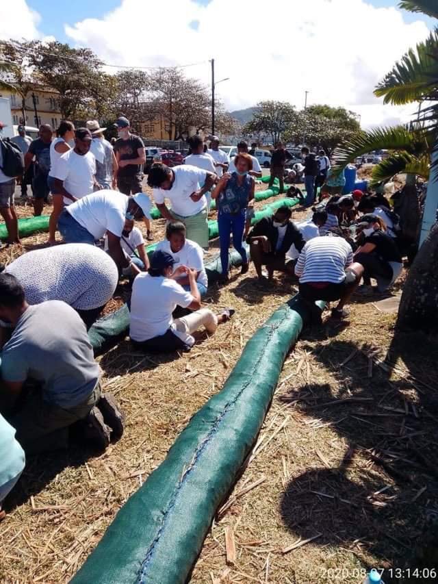Black gold. So that mega polluting industrialists can continue their death parade toward climate change, the Mauritian coast and economy is being destroyed. Mauritius is 16th of ALL countries most susceptible to the impacts of climate change, esp. cyclones and flash flooding.3/