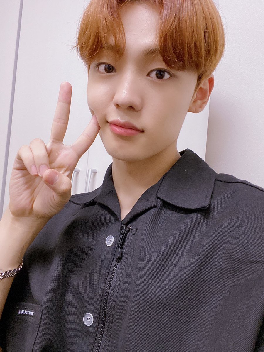 official_ACE7's tweet photo. [#에이스_찬]

와플보다 훨씬 더 달콤한 초이들과 함께한 오늘도 너무 좋았어요!!!
이틀 동안 좋은 추억 만들어줘서 너무 고맙고 내가 많이 사랑하는 거 알죠??❤️❤️❤️

#ACE #에이스 #CHOICE #초이스 https://t.co/3encJsnC9F
