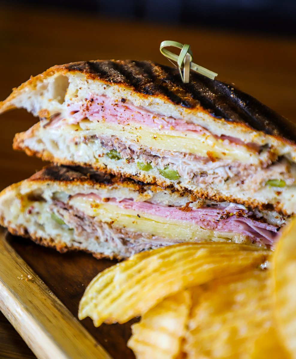 BHRiverside's tweet photo. Let's #BrunchIt at @bhriverside with our $12 Pressed Cuban Panini 🌴 ✨ Sundays from 11:30AM-3PM 🌊 #brunch #boathouse #weekend #lovefl #fortlauderdale #lasolas https://t.co/Arq96I4aAt