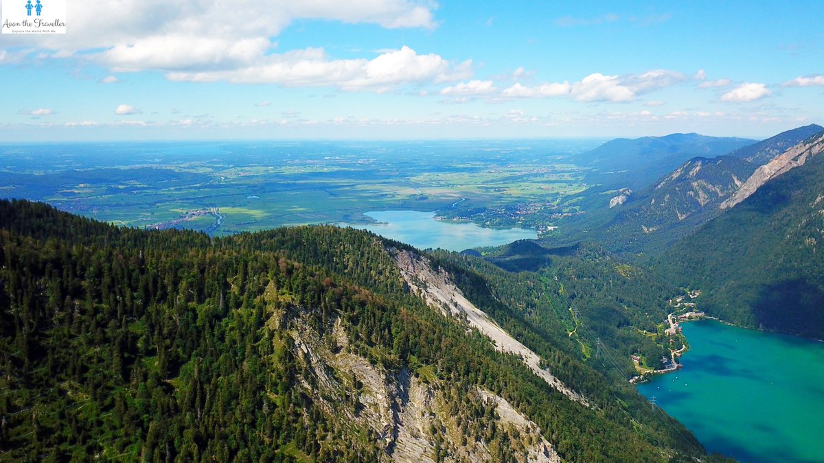 aoonsafdar's tweet photo. 2 Lakes, 1 Frame
..
#Traveller #AoonTheTraveller #WeekendVibes #SundayChills #Bavaria #Walchensee #Germany #TravelDiaries #Minions #BavarianAlps #BullestLake #Germanytravel #germanytourism #germany_fotos #germany_greatshots #germanytoday #germanytour #sharegermany https://t.co/ATIhi9GI3h
